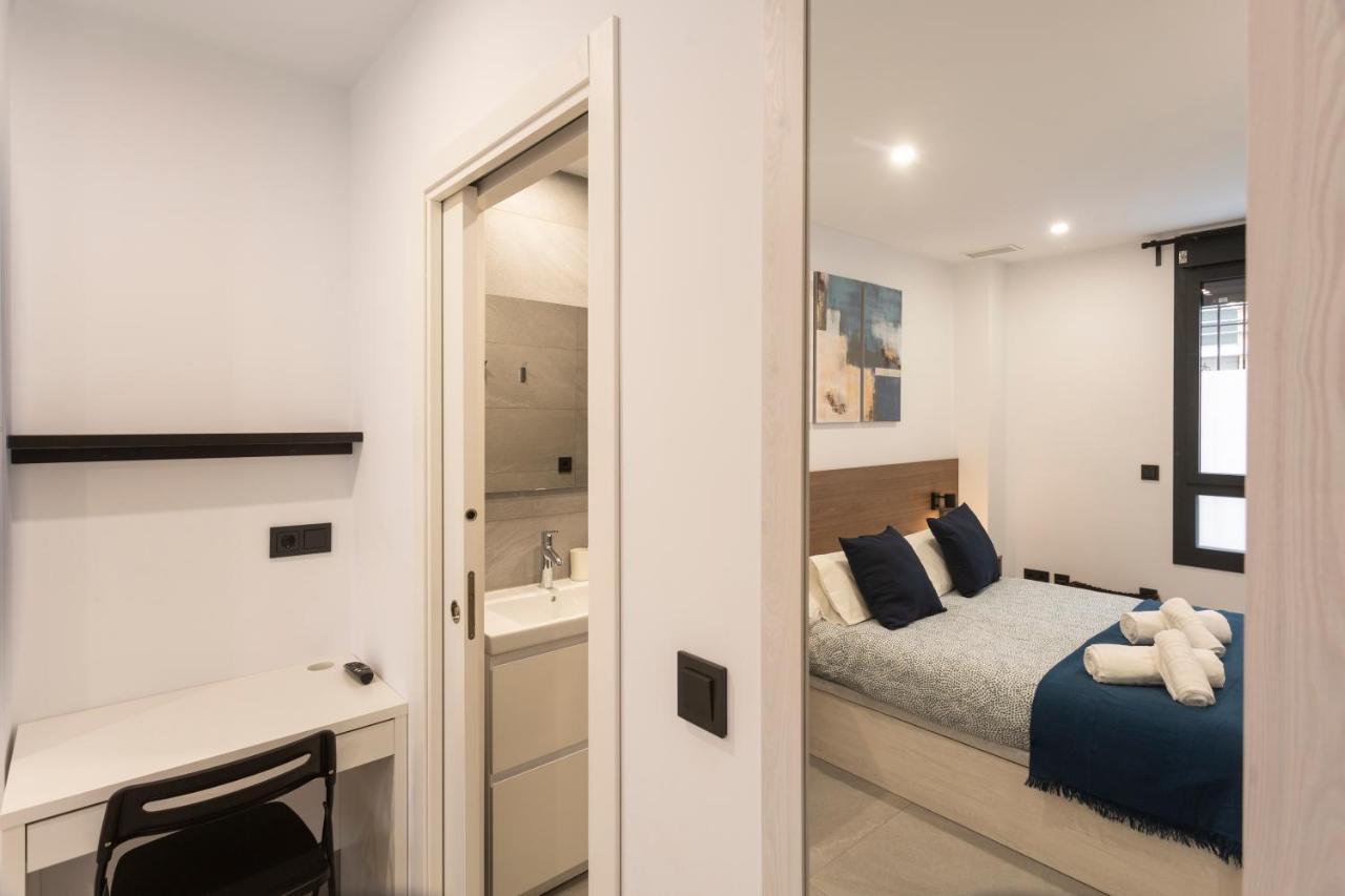 Apartamentos Bajeles Sevilla Urban Exterior foto
