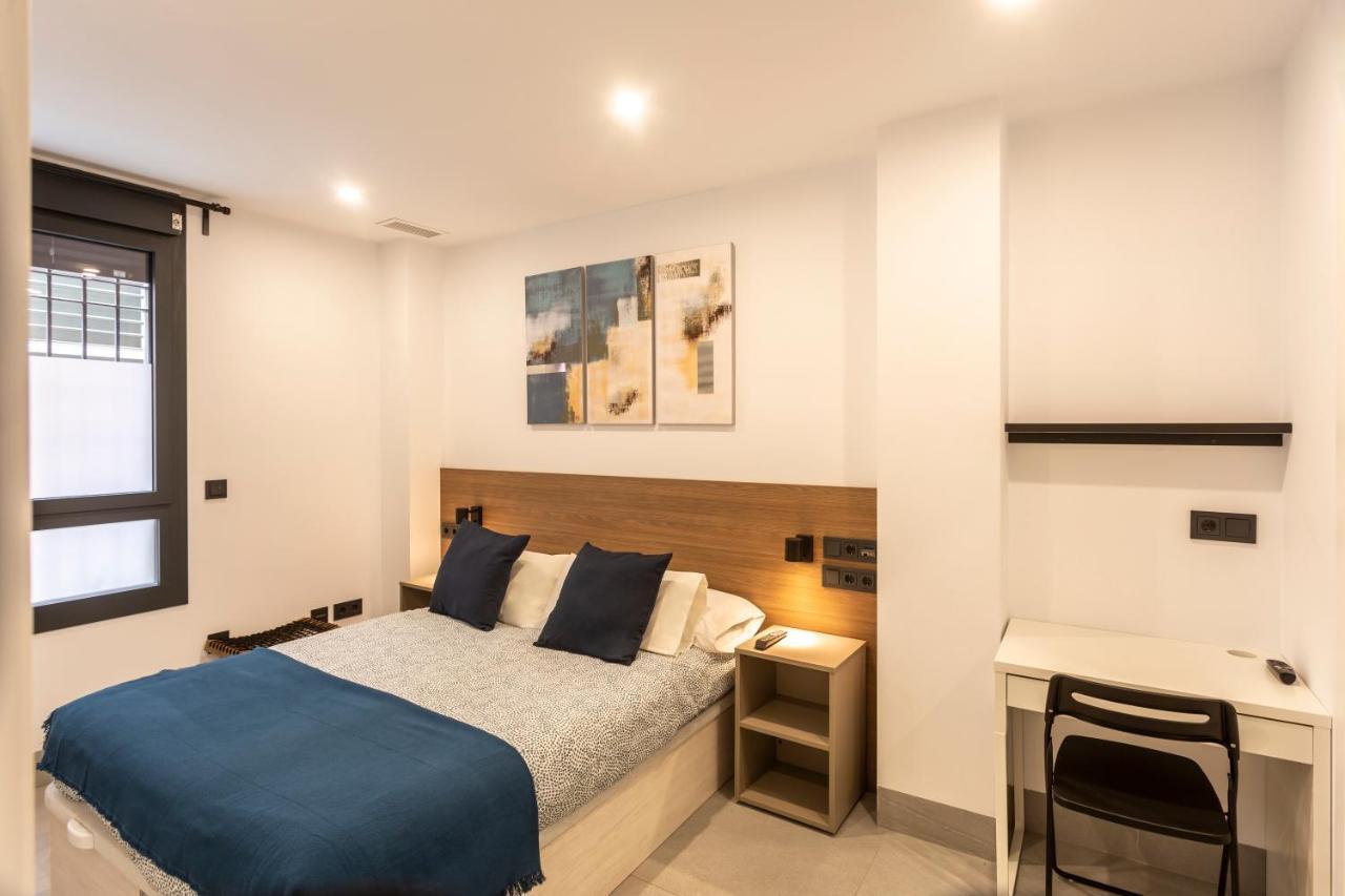 Apartamentos Bajeles Sevilla Urban Exterior foto