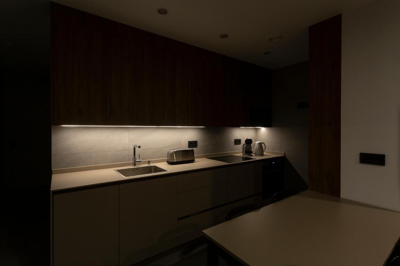 Apartamentos Bajeles Sevilla Urban Exterior foto