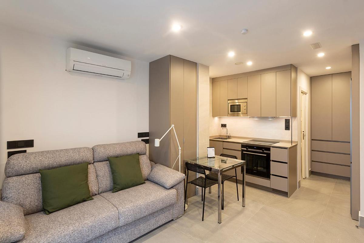 Apartamentos Bajeles Sevilla Urban Exterior foto